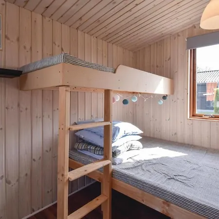 Ferienhaus Two-bedroom Holiday In